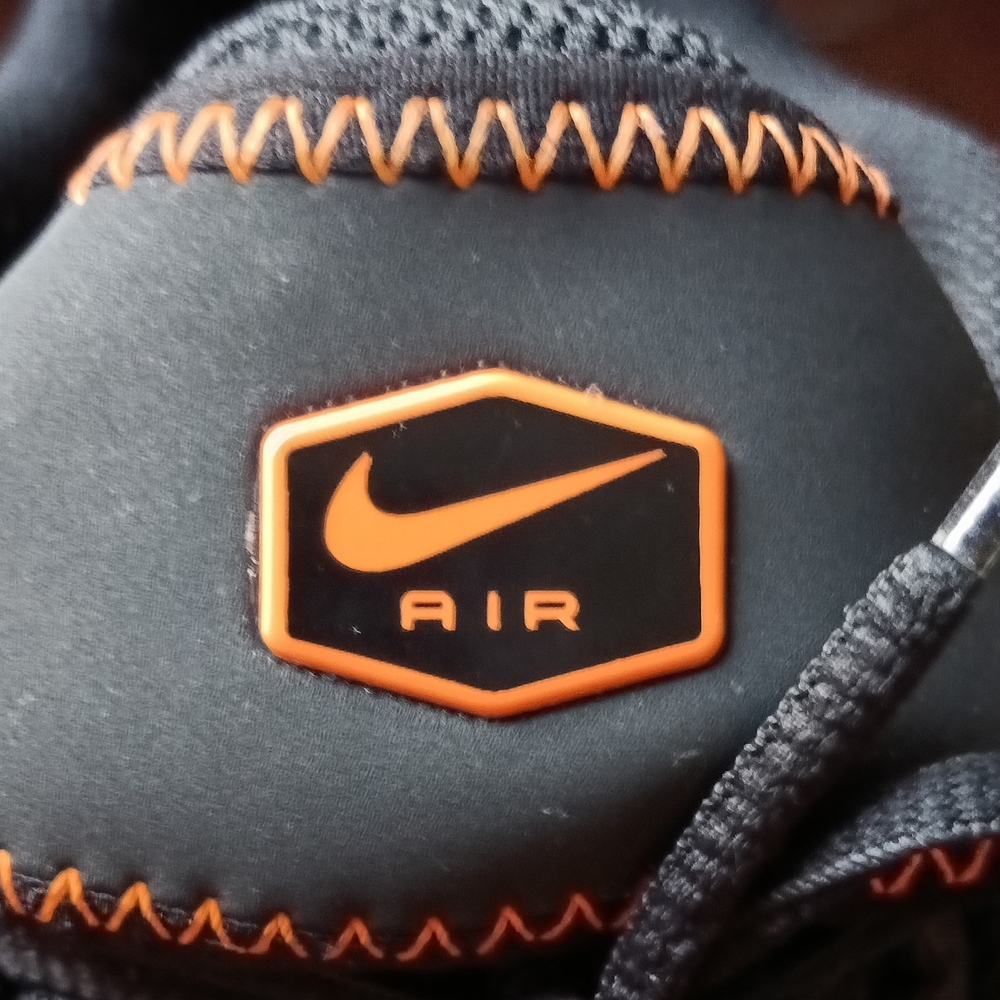 Nike Black and Orange Sneakers - Picture 7 of 7